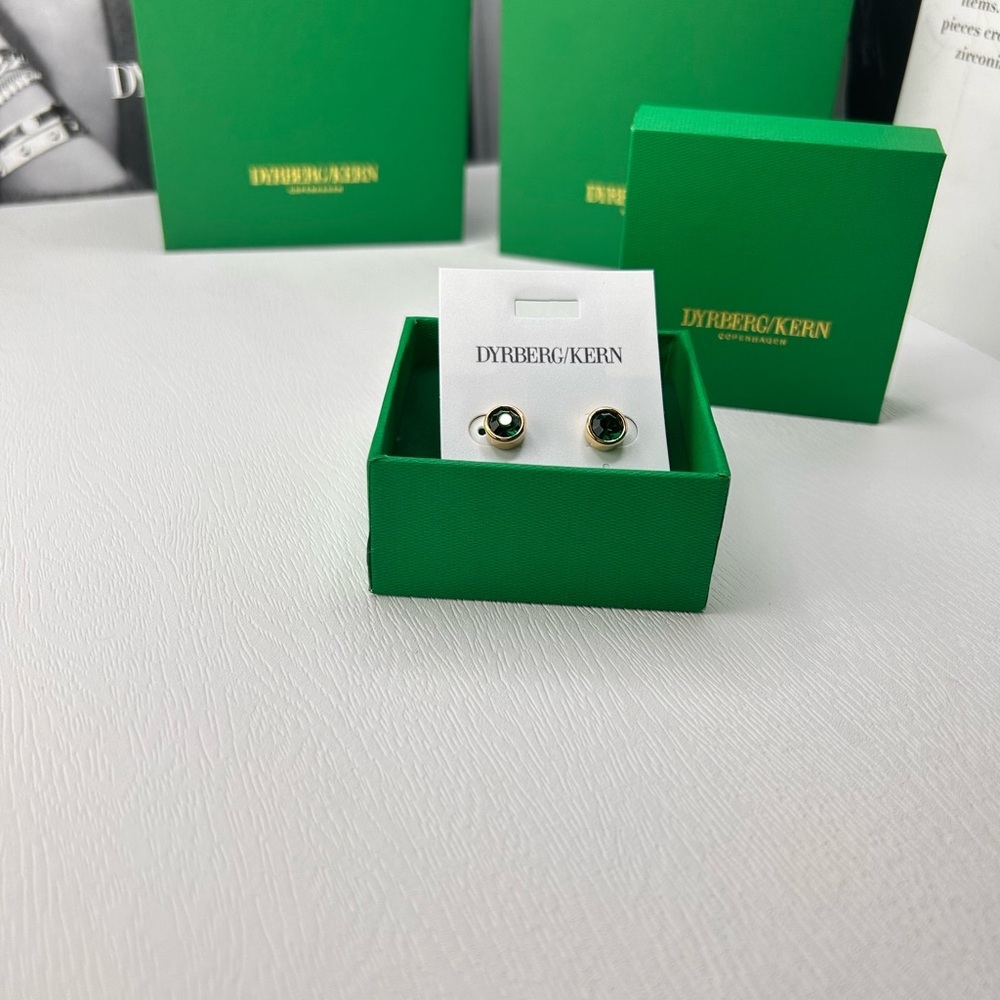 Emerald Green Crystal Gold Stud Earrings, Green Stone Stud Gold Earrings - Picture 8 of 8